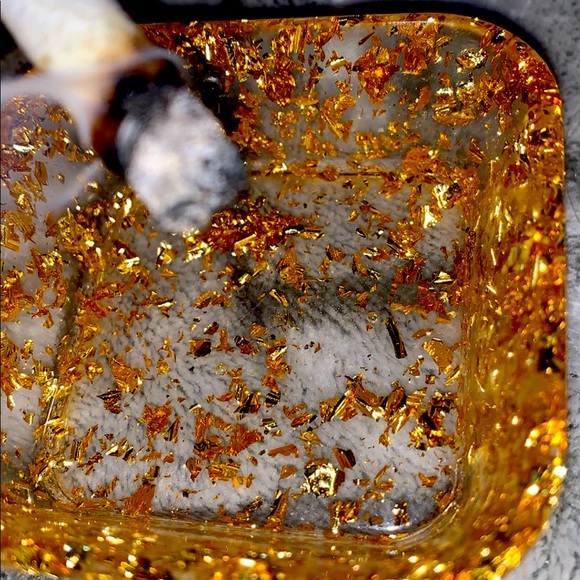 Gold tray - Picture 3 of 3